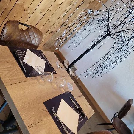 Les Jolis Coeurs ホテル *