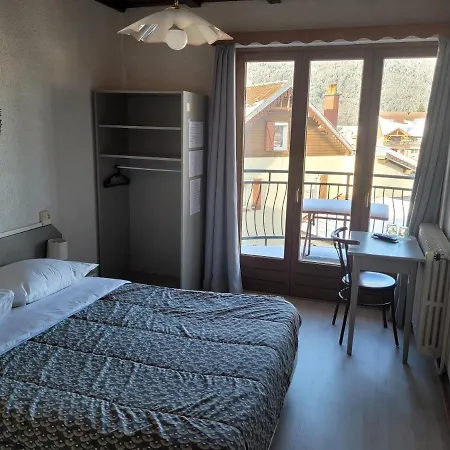 Les Jolis Coeurs ホテル Thiéfosse