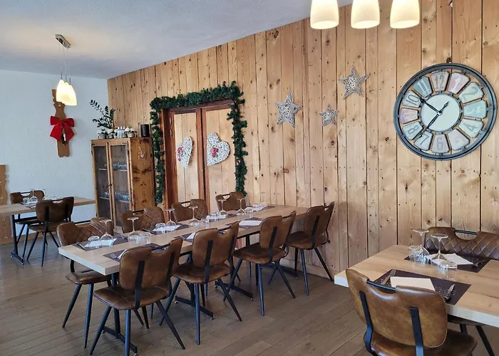 酒店 朱里斯心酒店 *